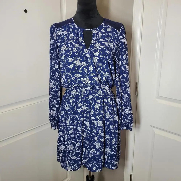 Express Blue Floral Dress Women's Size Small - Picture 2 of 15